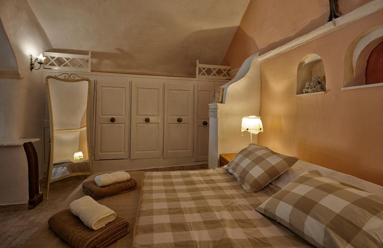Vóthon Santorini Cave Houses מראה חיצוני תמונה