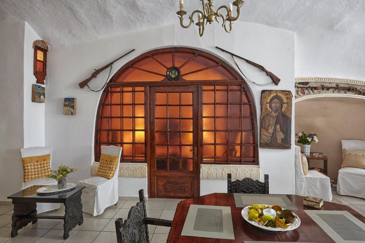 Vóthon Santorini Cave Houses מראה חיצוני תמונה