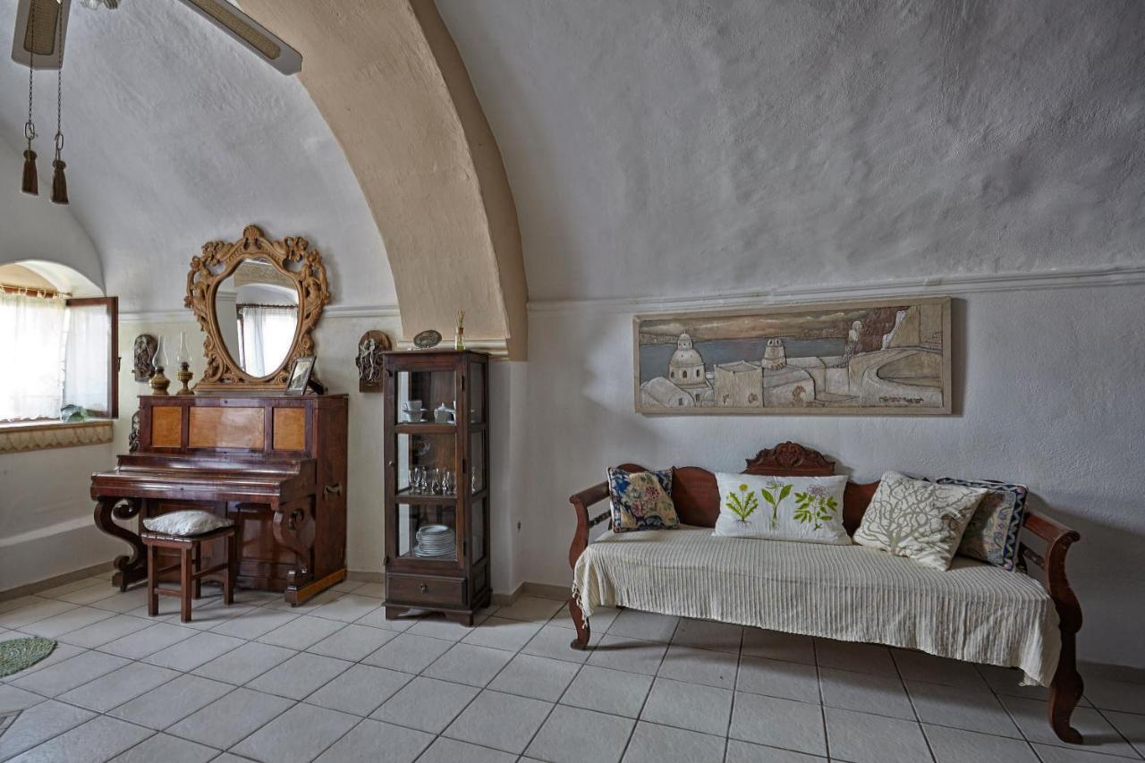 Vóthon Santorini Cave Houses מראה חיצוני תמונה