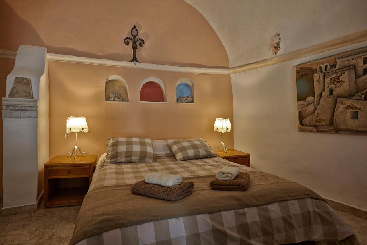 Vóthon Santorini Cave Houses מראה חיצוני תמונה