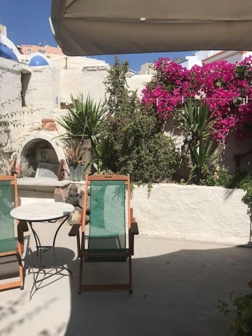 Vóthon Santorini Cave Houses מראה חיצוני תמונה