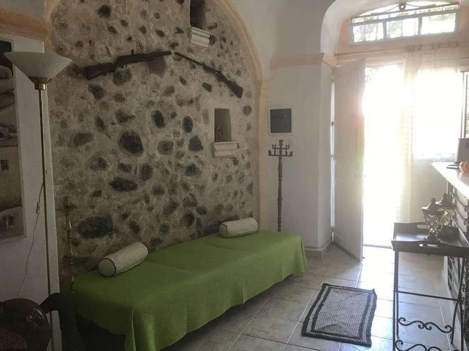 Vóthon Santorini Cave Houses מראה חיצוני תמונה